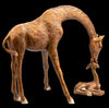 First-Kiss-giraffe-bronze-artist-Tammy-Lynne-Penn