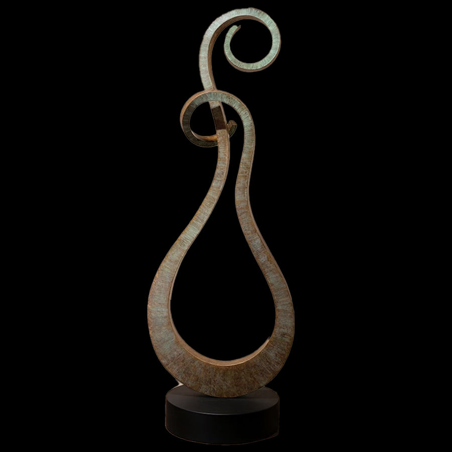 Ventana-bronze-sculpture-artist-gilberto-romero